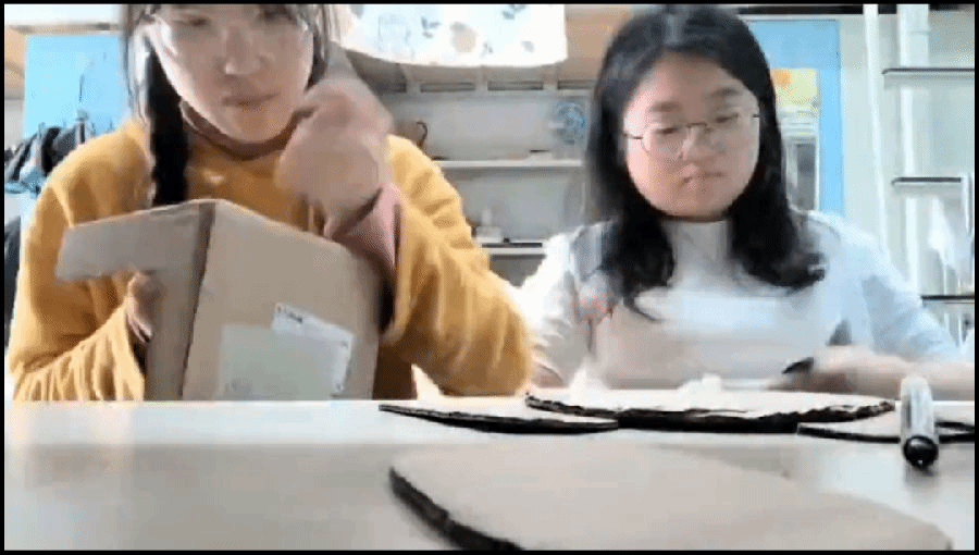 图片b.png